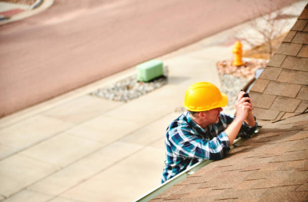 Roof Gutter Cleaning in Hurstbourne Acres, KY